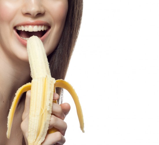 バナナ の 皮 歯磨き